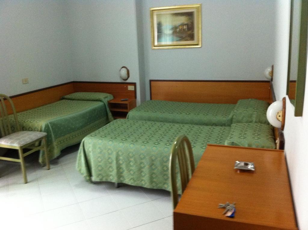 Hotel Atleti Foggia Cameră foto