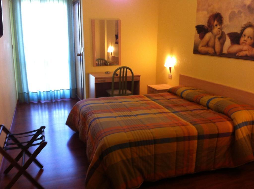 Hotel Atleti Foggia Cameră foto